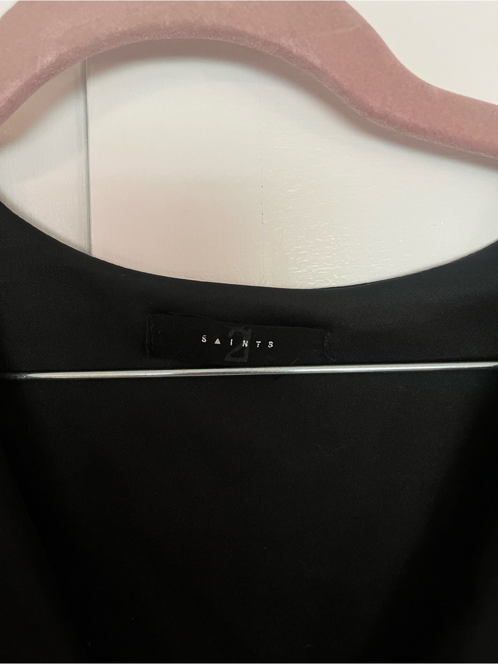 Black Ruched V-Neck Top - Picture 3 of 3